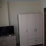 къша за гости мания