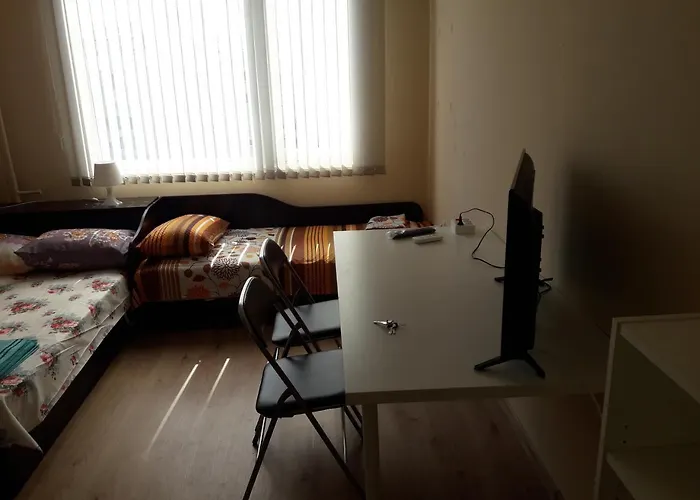 къша за гости мания